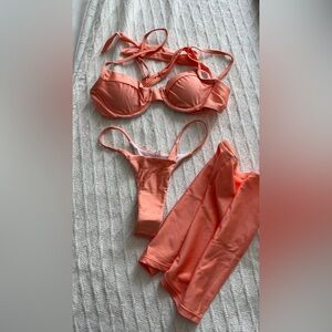 Women’s 3 piece tie back push-up wired bikini top